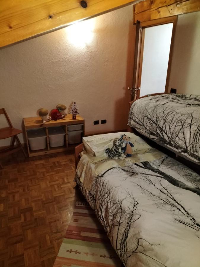 Mon Grenier Appartement Aosta Buitenkant foto