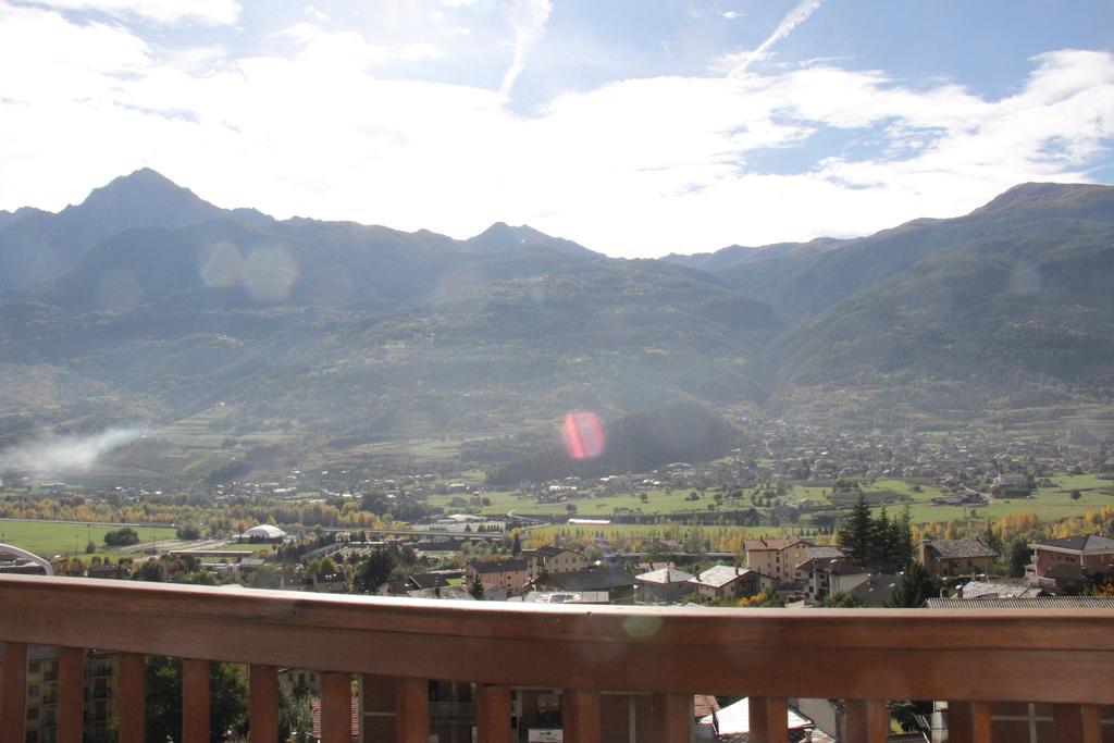 Mon Grenier Appartement Aosta Buitenkant foto
