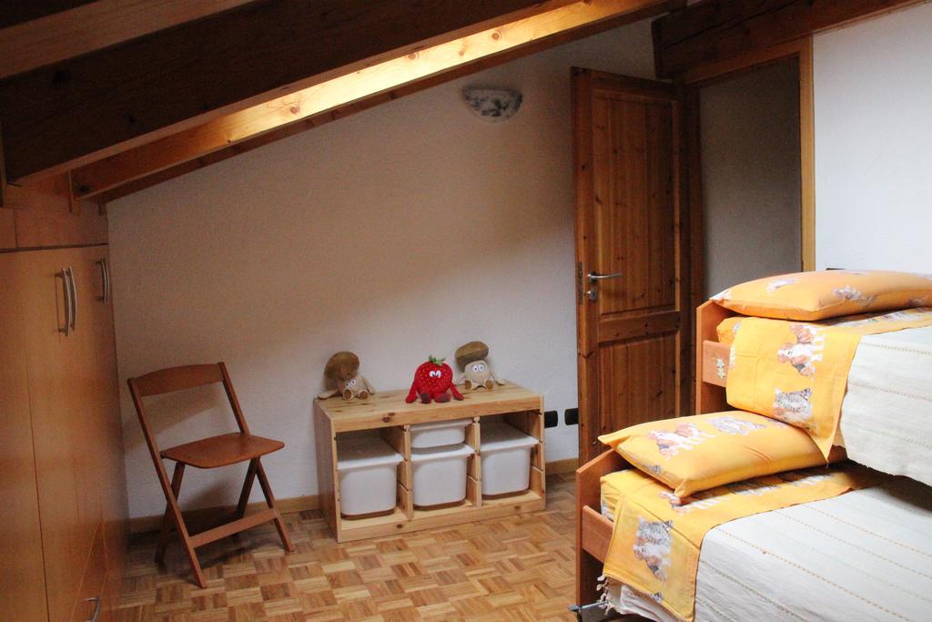 Mon Grenier Appartement Aosta Buitenkant foto